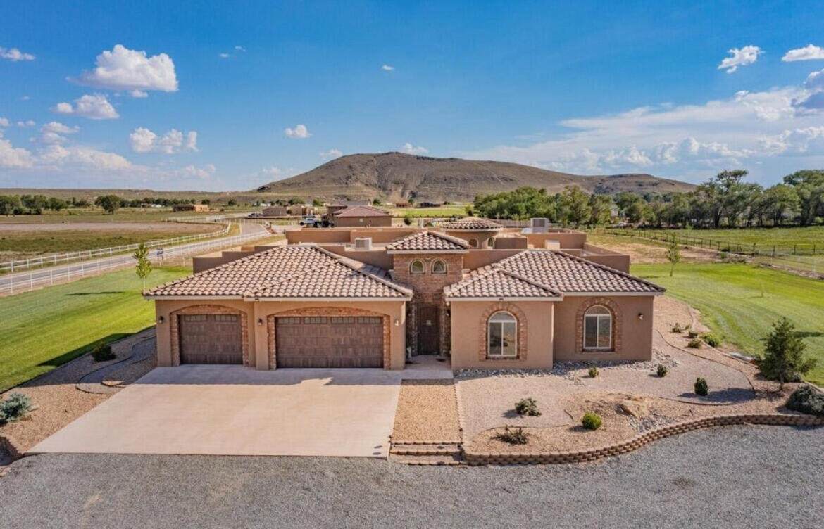 2 Wishbone Ct. Court - Photo 1