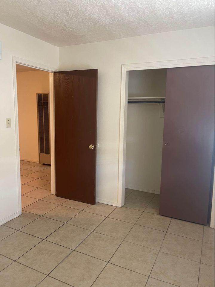 501 Vermont - Photo 1