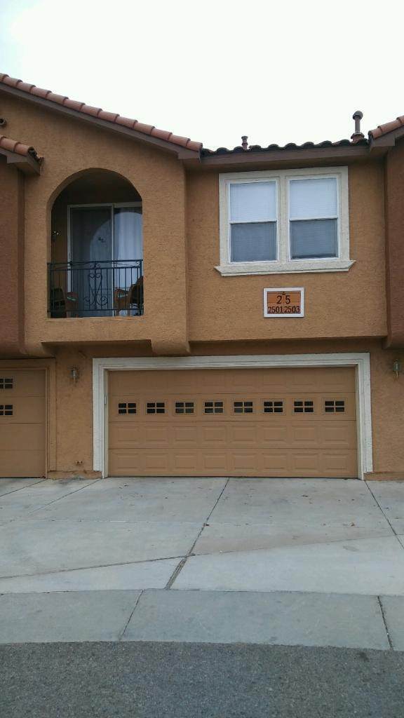601 Menaul Boulevard - Photo 1