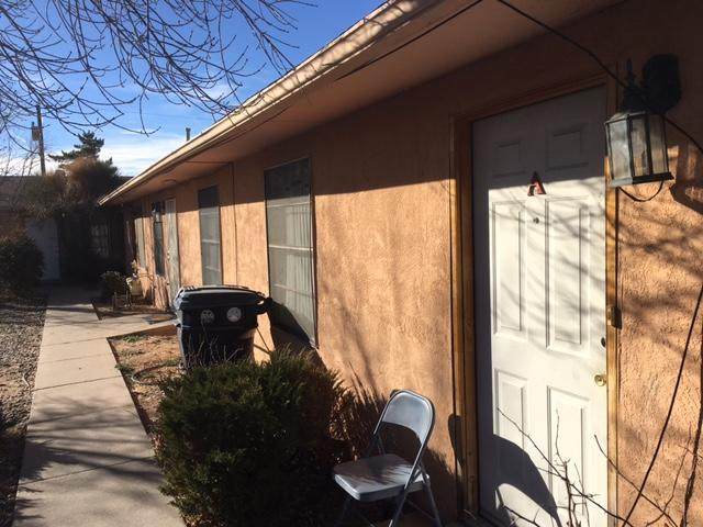 1205 Chelwood Park Boulevard - Photo 1