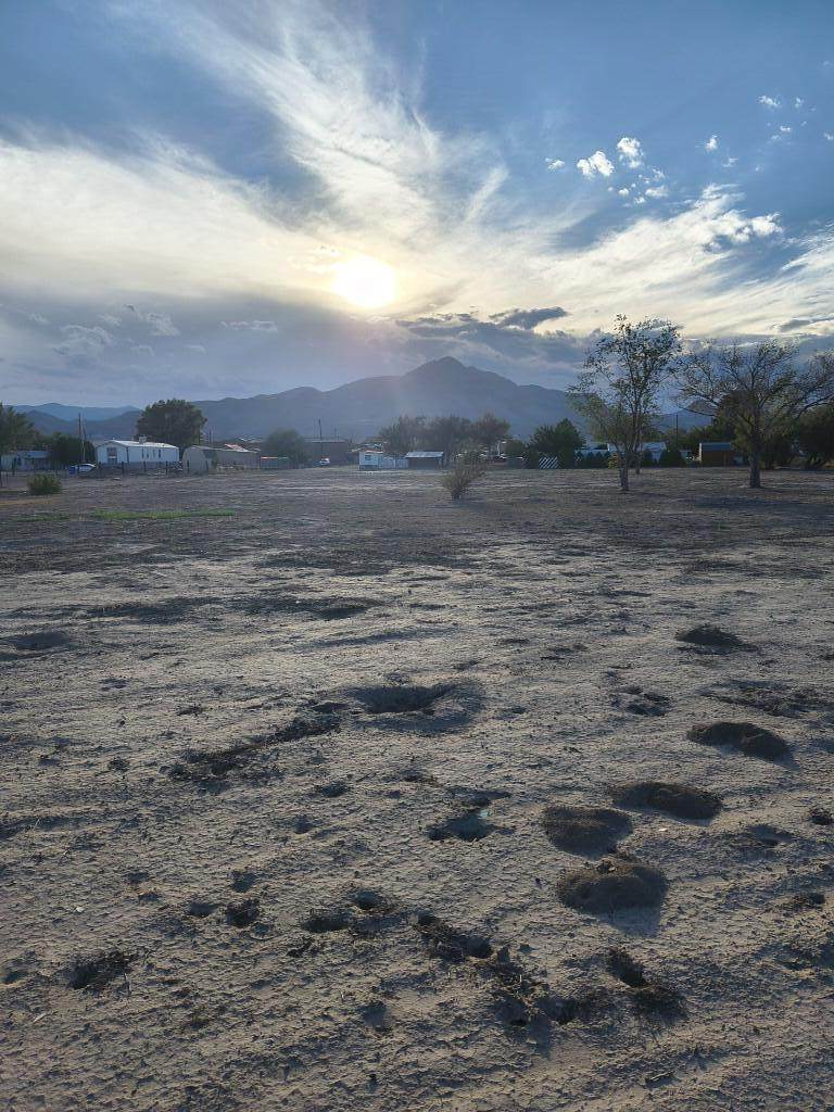 916 6th St. - Photo 1