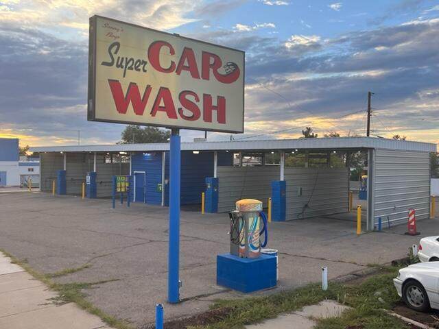 5101 Headingly Avenue - Photo 1