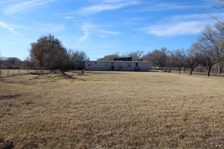 401 Chantelly Lane - Photo 1
