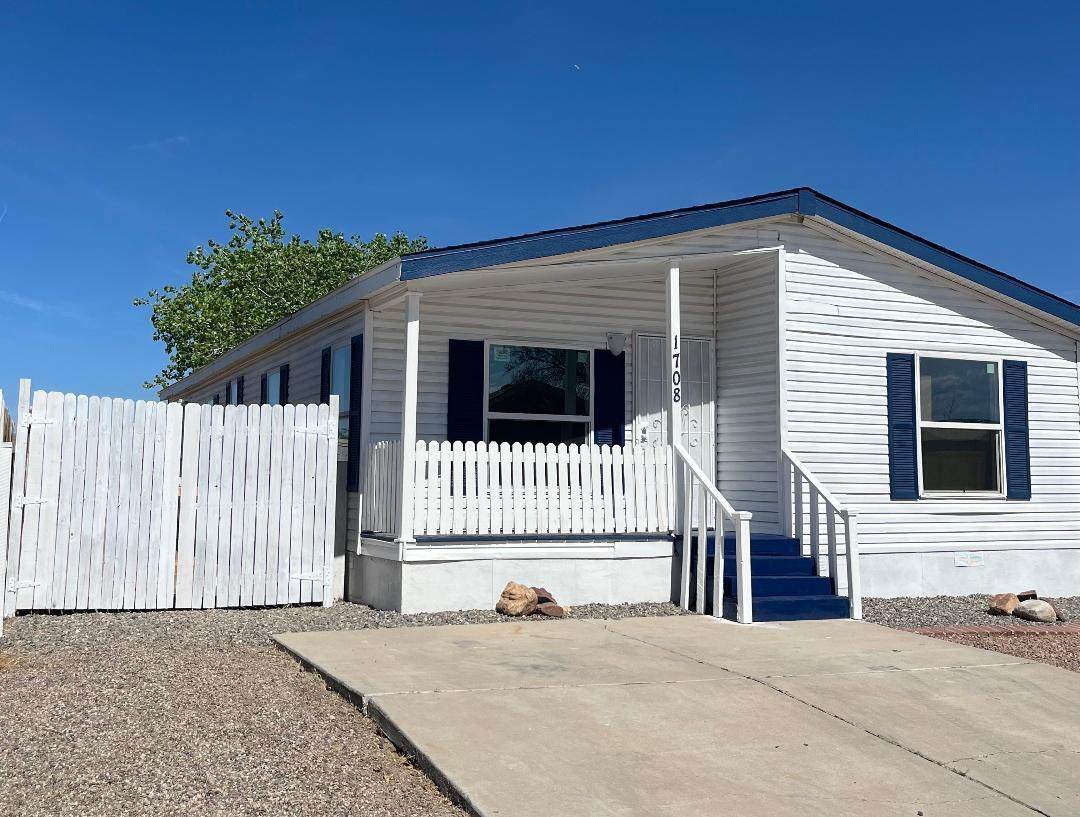 1708 Silver Sky Drive - Photo 1