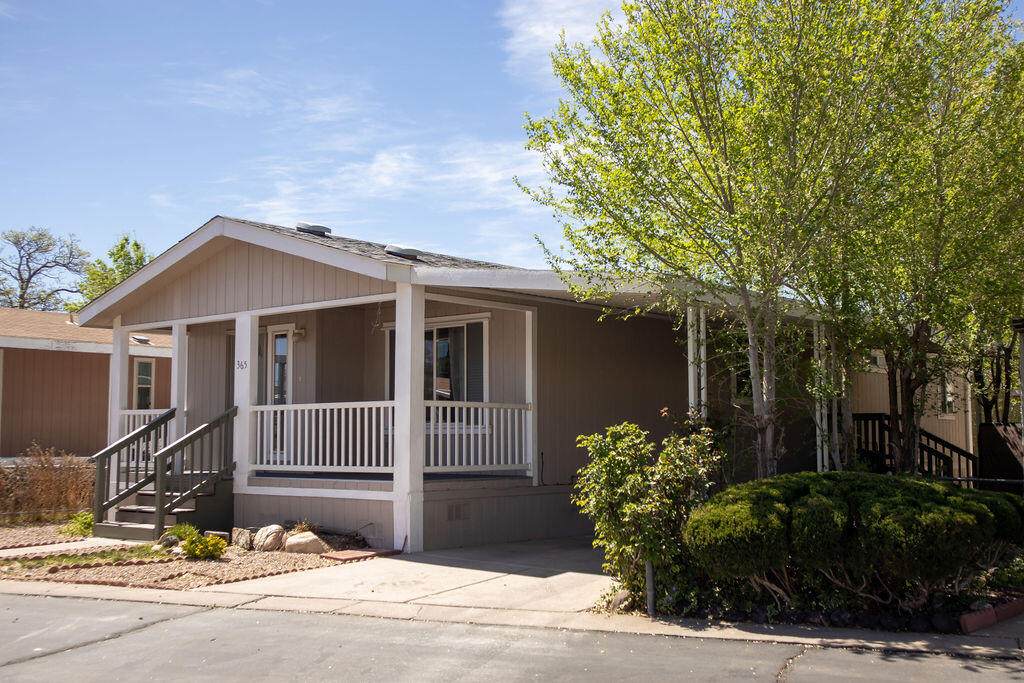 365 Buffalo Circle - Photo 1