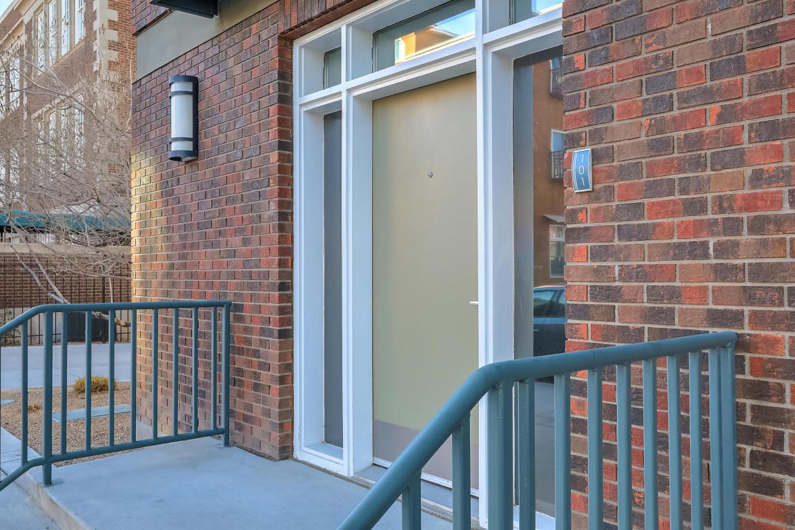 201 Arno Street - Photo 1