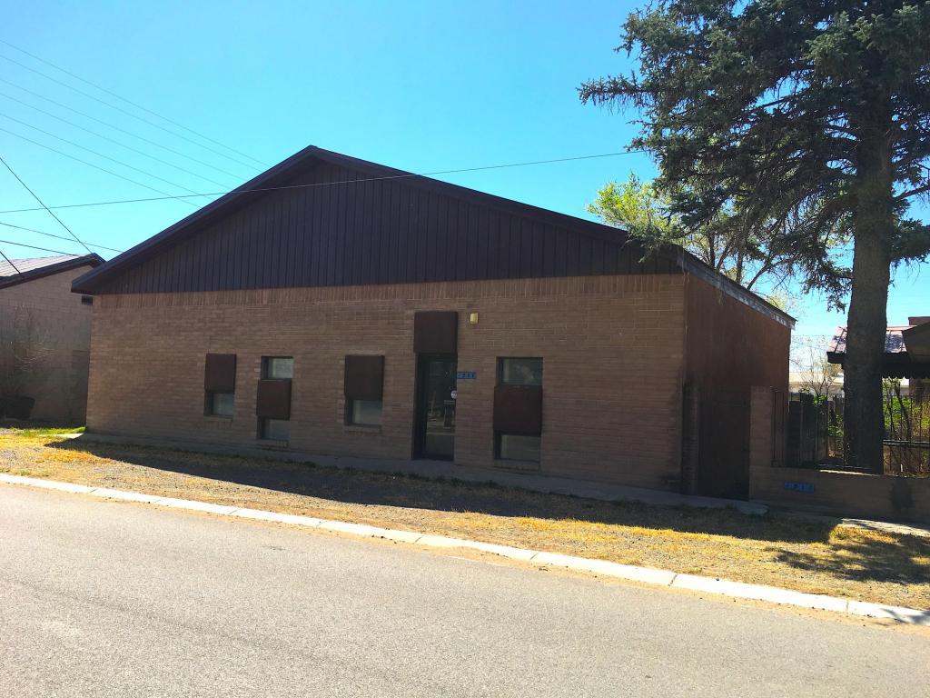 506 Highland - Photo 1