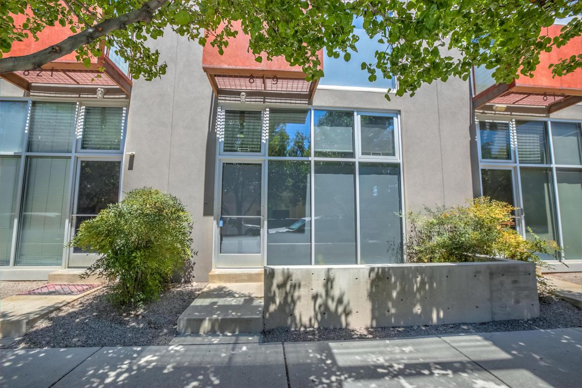 819 Silver Avenue - Photo 1