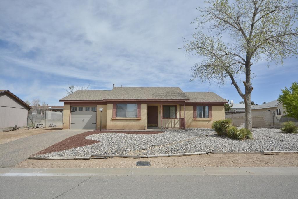 98 Saffin Drive - Photo 1