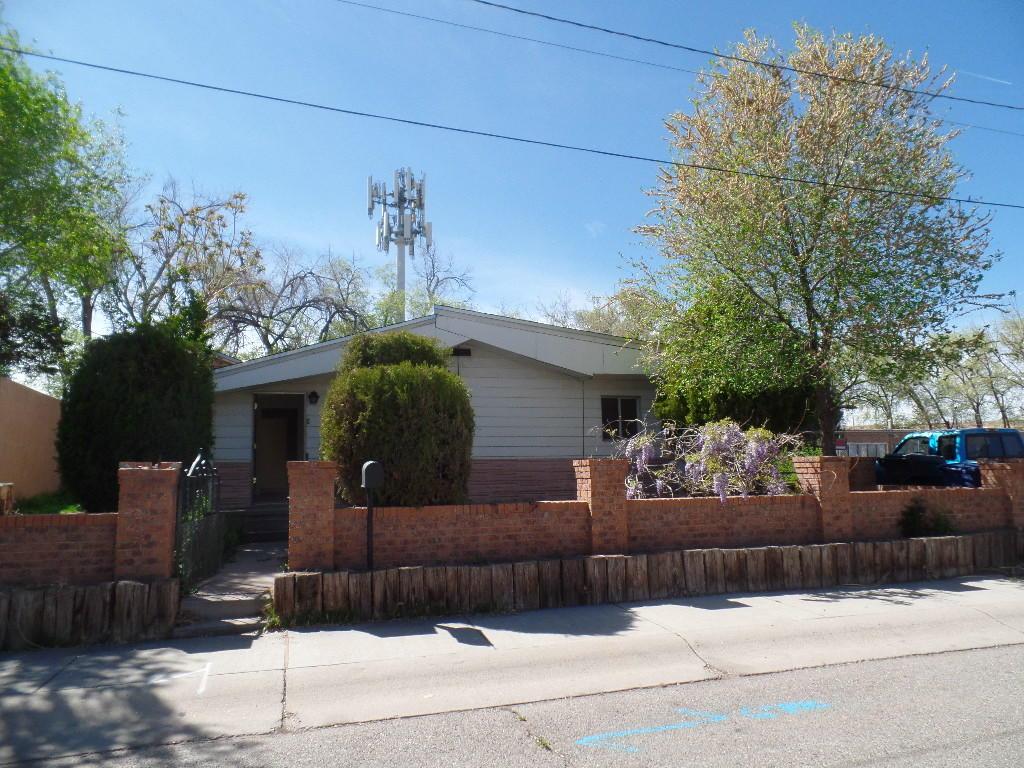 1015 22nd Street - Photo 1