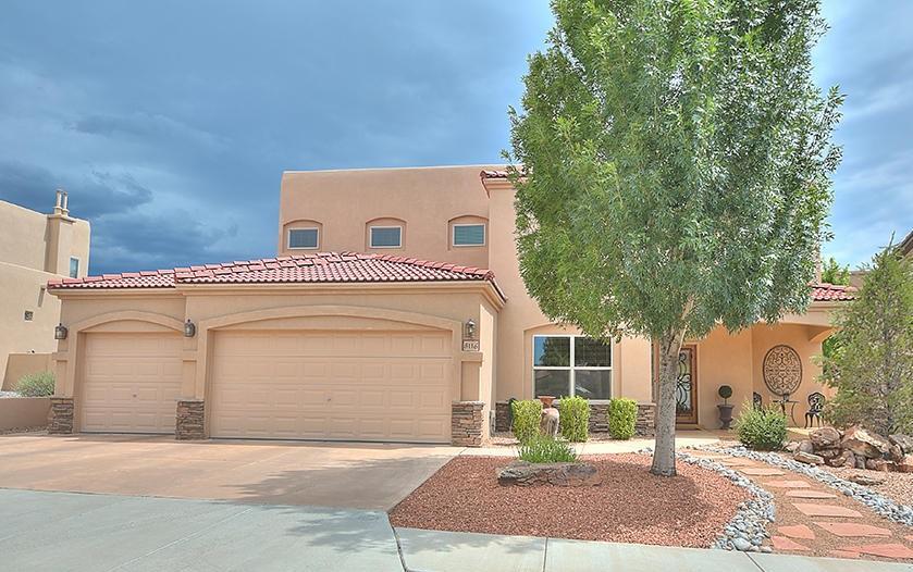 8116 Via Encantada - Photo 1