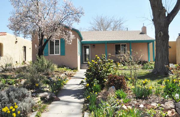 326 Tulane Place - Photo 1
