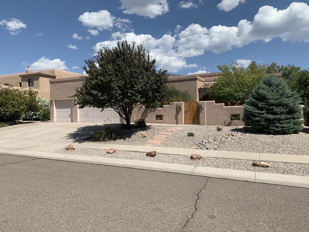8208 Grape View Court - Photo 1