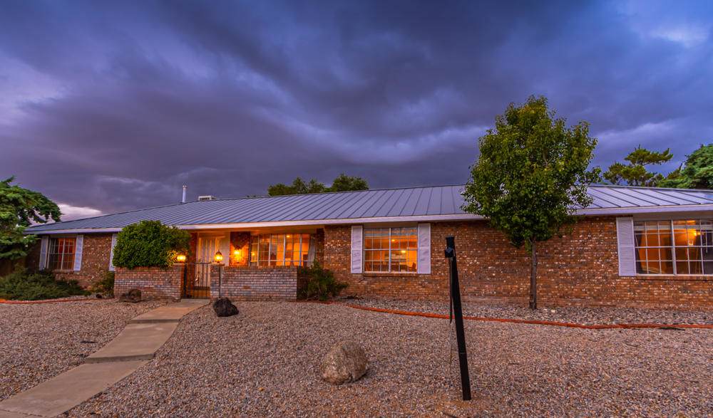 8805 Northridge Avenue - Photo 1