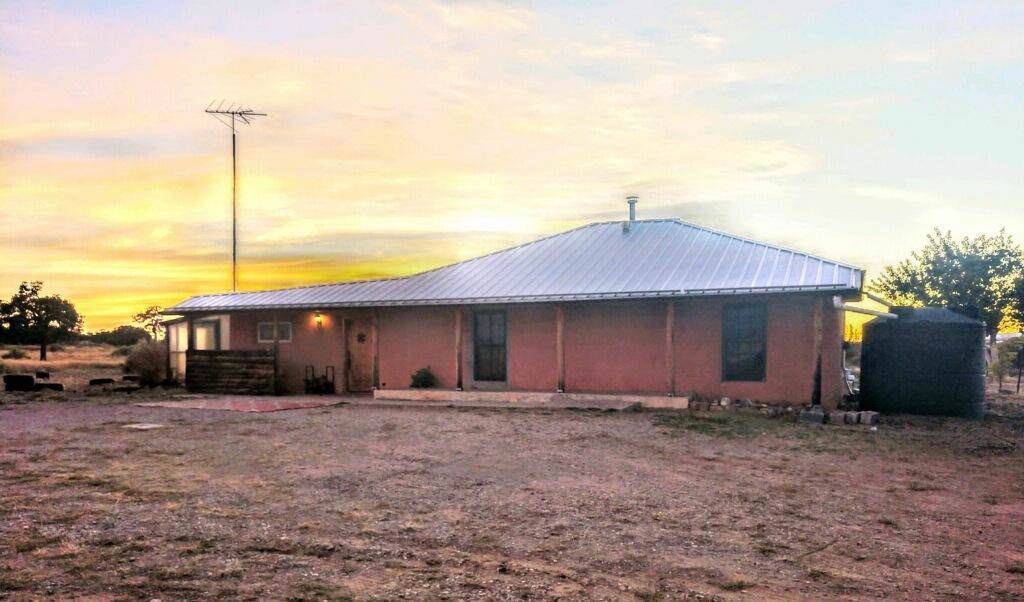 6386 Summit Avenue - Photo 1