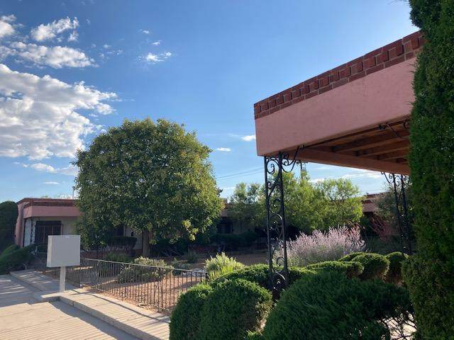 1030 Truman Street - Photo 1