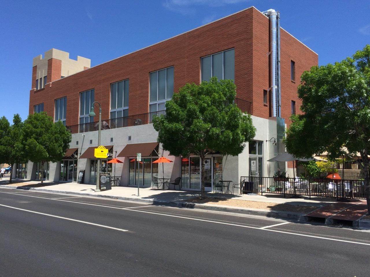 314 Broadway Boulevard - Photo 1
