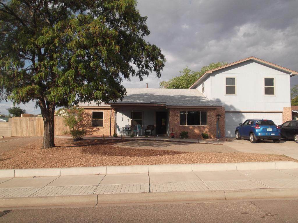 720 Lisbon Avenue - Photo 1