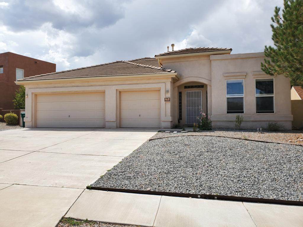 6404 Freemont Hills Loop - Photo 1