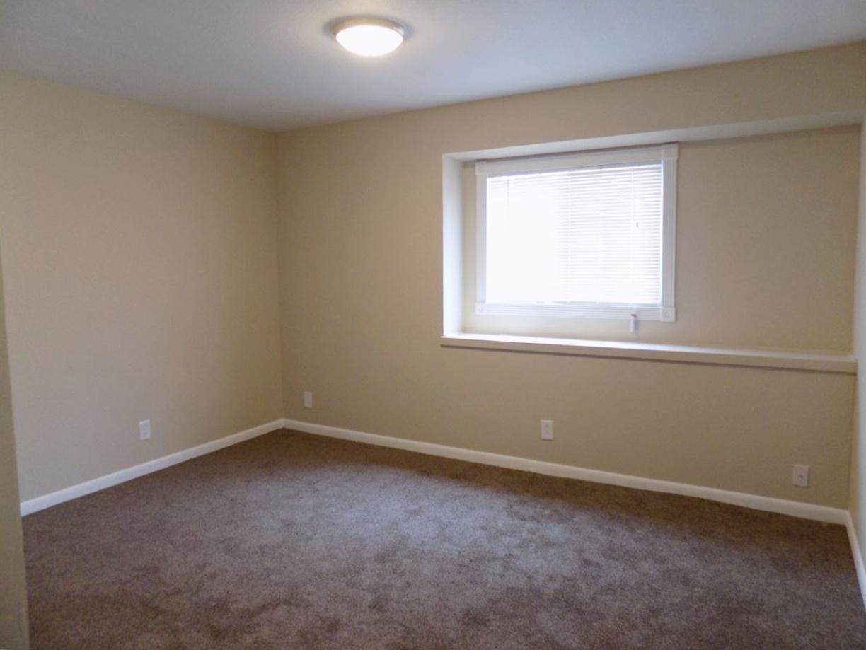 10505 Betts Place - Photo 1