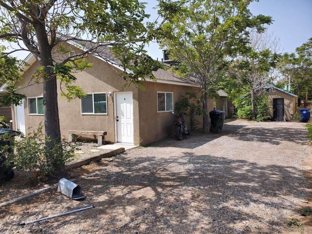 219 Columbia Drive - Photo 1