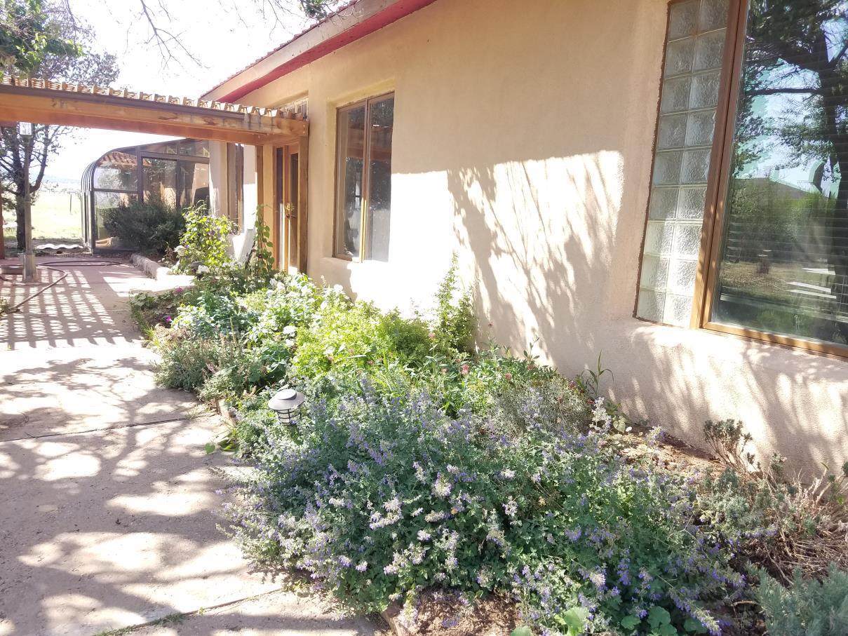 180 Canta Ranas Road - Photo 1