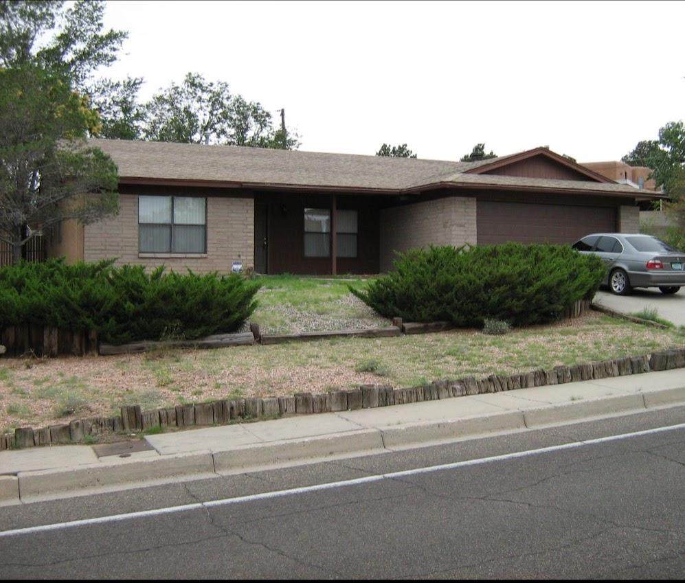 1115 Atrisco Drive - Photo 1