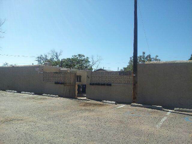 209 Texas Street - Photo 1