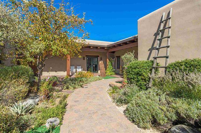 3 Agua Dulce - Photo 1