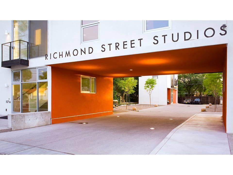 117 Richmond Drive - Photo 1