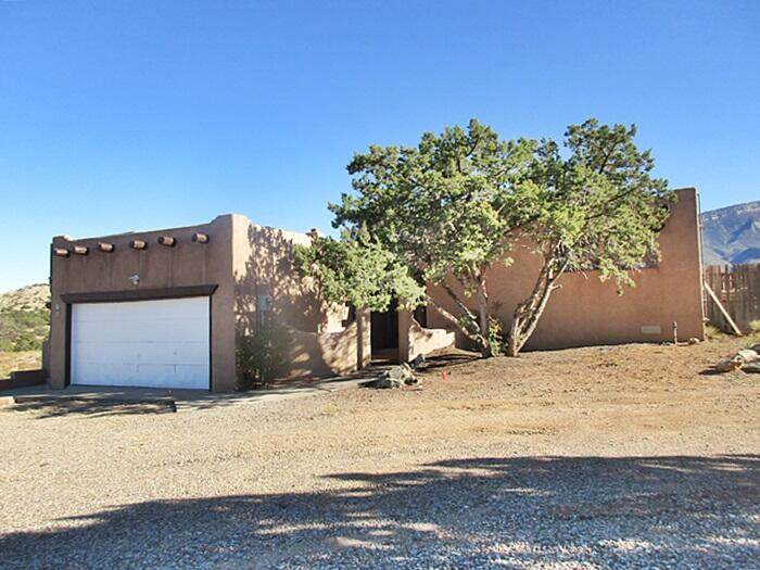 18 Homesteads Road - Photo 1