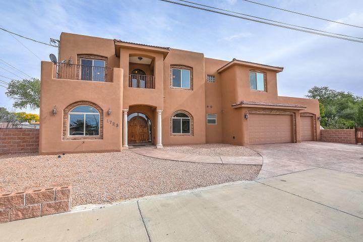 1723 Avenida Los Griegos - Photo 1