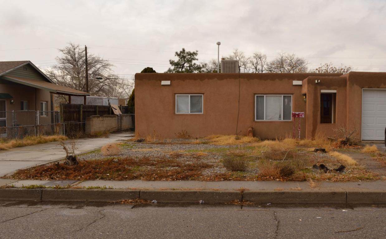 1313 Luthy Circle - Photo 1