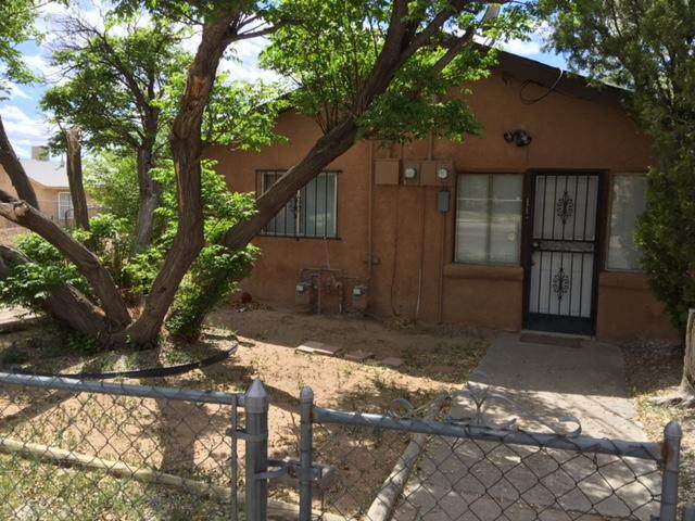 1119 Edith Boulevard - Photo 1
