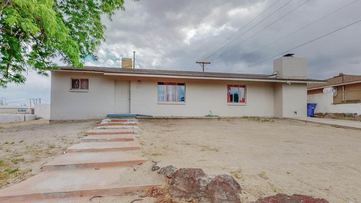 1323 Apodaca Street - Photo 1