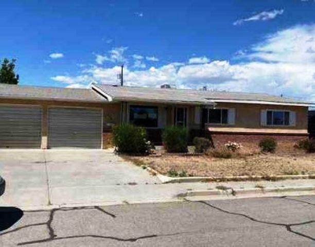 904 22ND Street - Photo 1