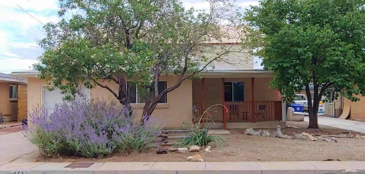 4732 Trumbull Avenue - Photo 1
