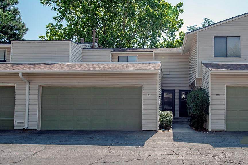 31 Lakeshore Drive - Photo 1