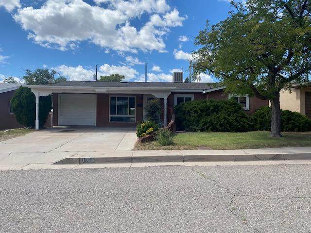 1033 Maxine Street - Photo 1