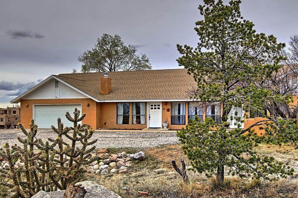 11401 Oakland Avenue - Photo 1