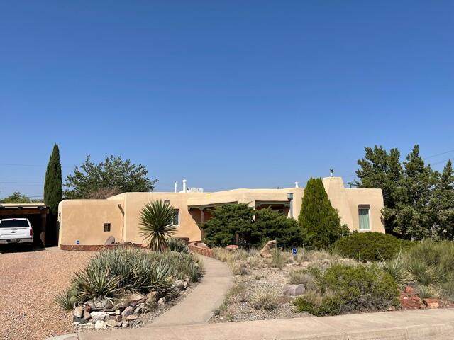 1601 Vassar Drive - Photo 1