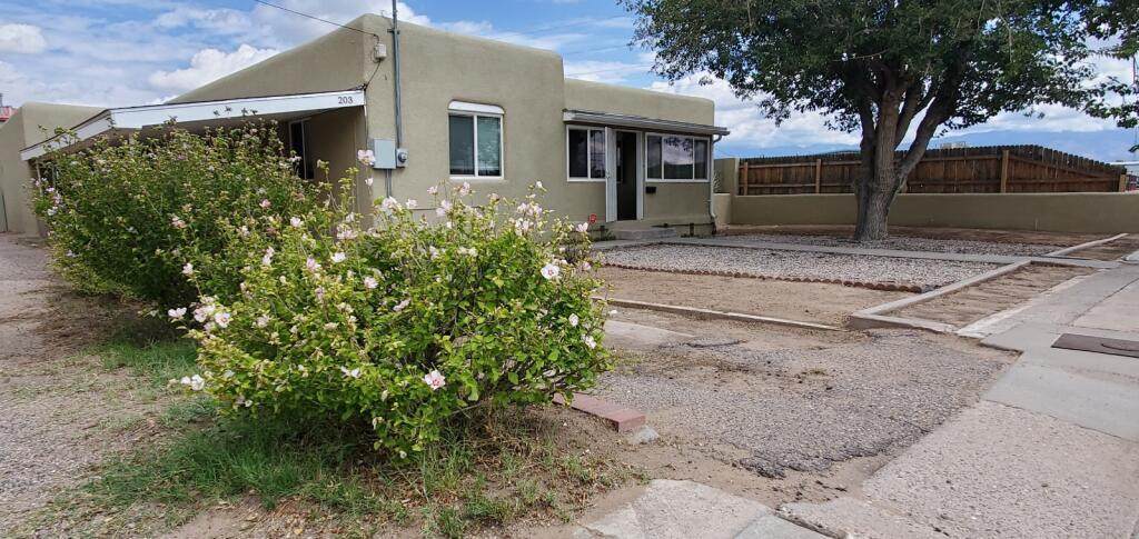 203 San Lorenzo Avenue - Photo 1