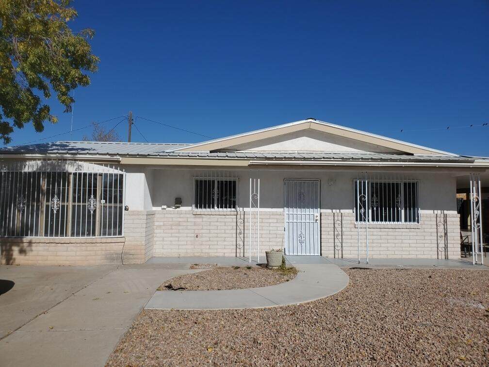 5809 Glenrio Road - Photo 1