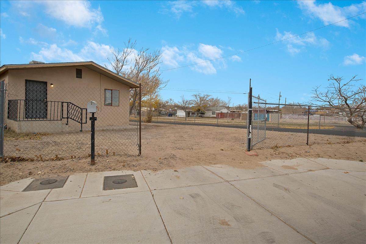 601 55TH Street - Photo 1