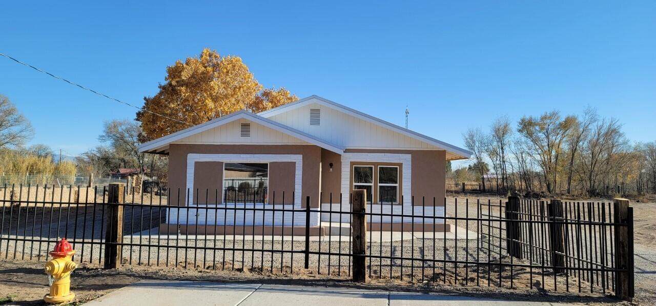105 Aragon Road - Photo 1