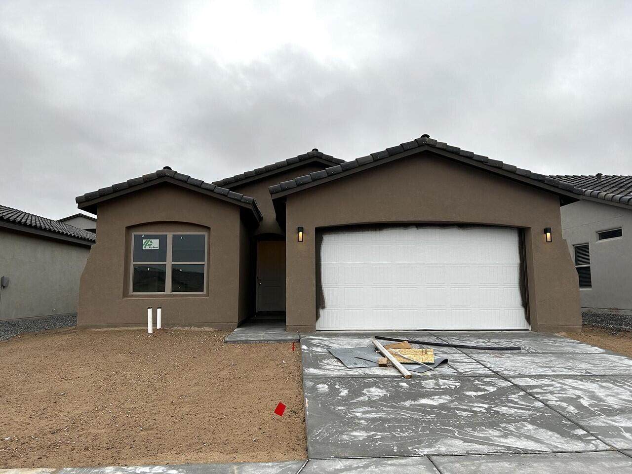 2092 Solara - Photo 1