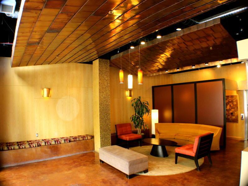 100 Gold Avenue - Photo 1