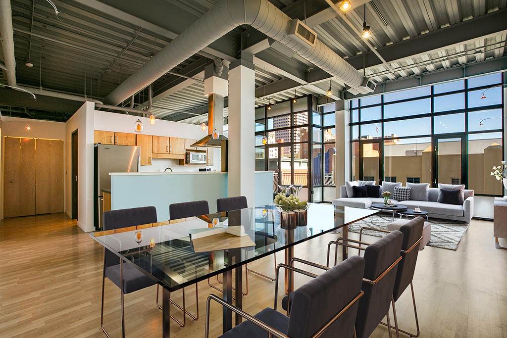 100 Gold Avenue - Photo 1