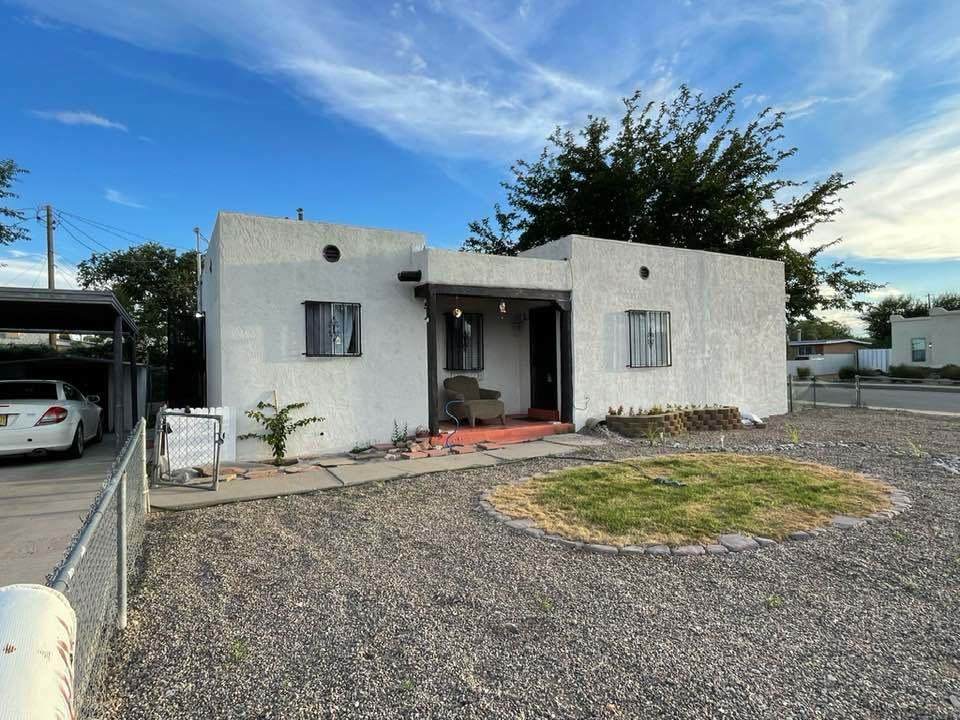 1004 Lynch Court - Photo 1
