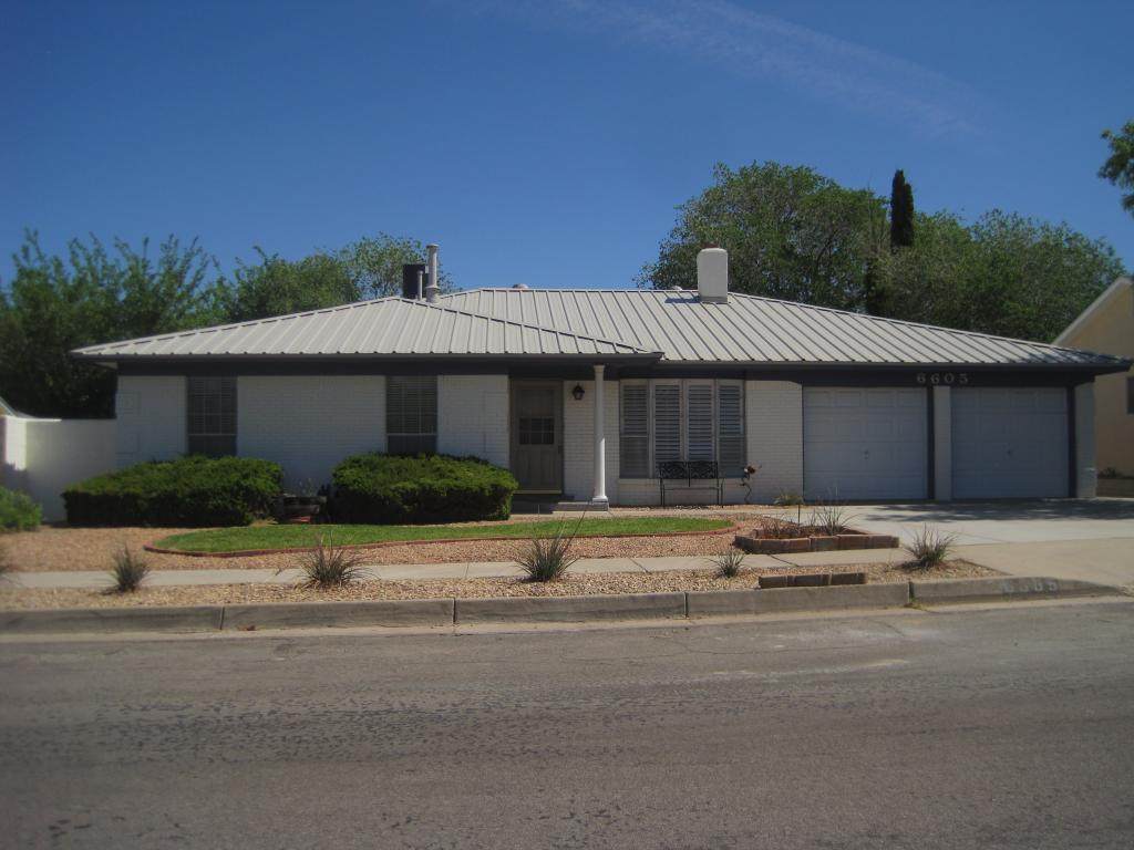 6605 Hensch Avenue - Photo 1